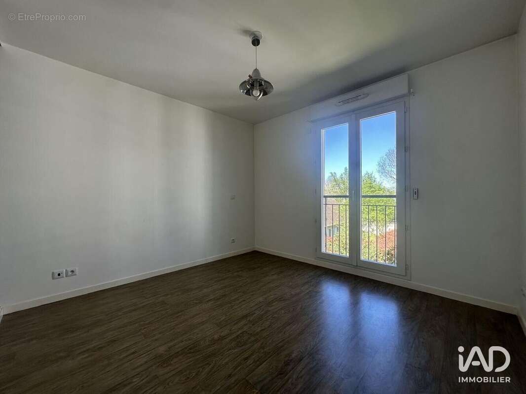 Photo 6 - Appartement à VILLECRESNES