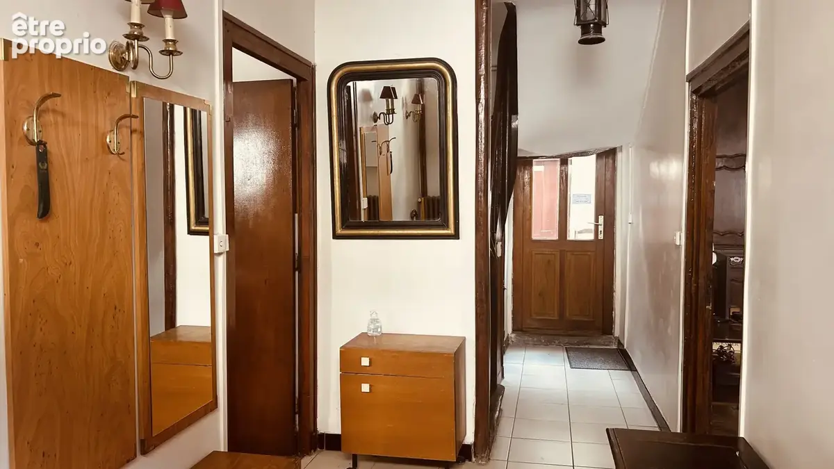 A VENDRE - Maison 5 pièces avec dépendances à Argenton-sur-Creuse centre-ville - photo 4