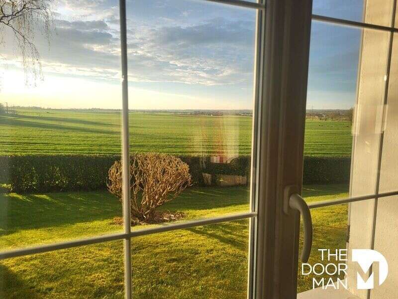 Maison à SAINT-GELAIS