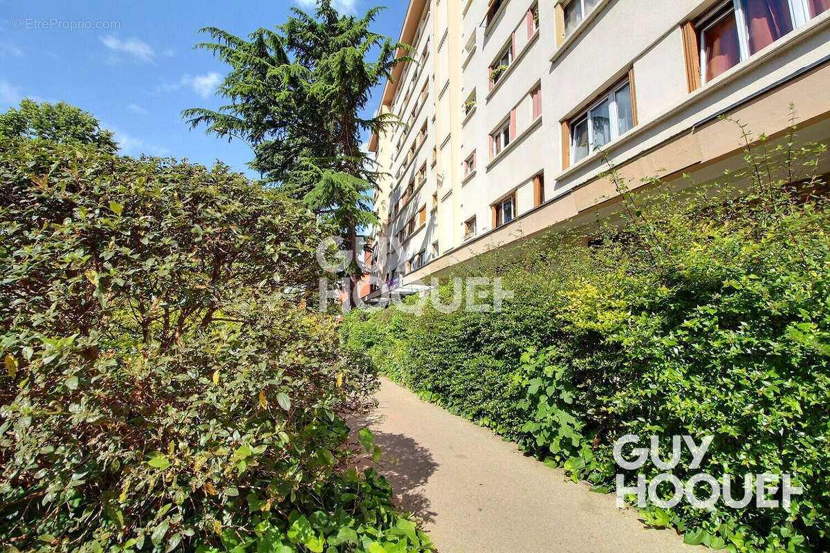 Appartement à CHAVILLE