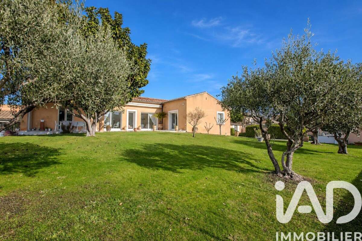 Photo 3 - Maison à SAINTE-CECILE-LES-VIGNES