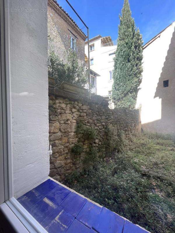 Appartement 58 m² à Rognes  - photo 10