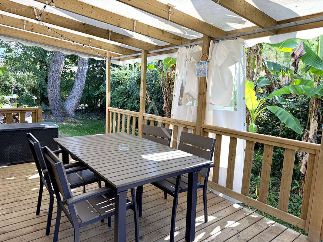 Maison à SAINT-CYR-EN-TALMONDAIS