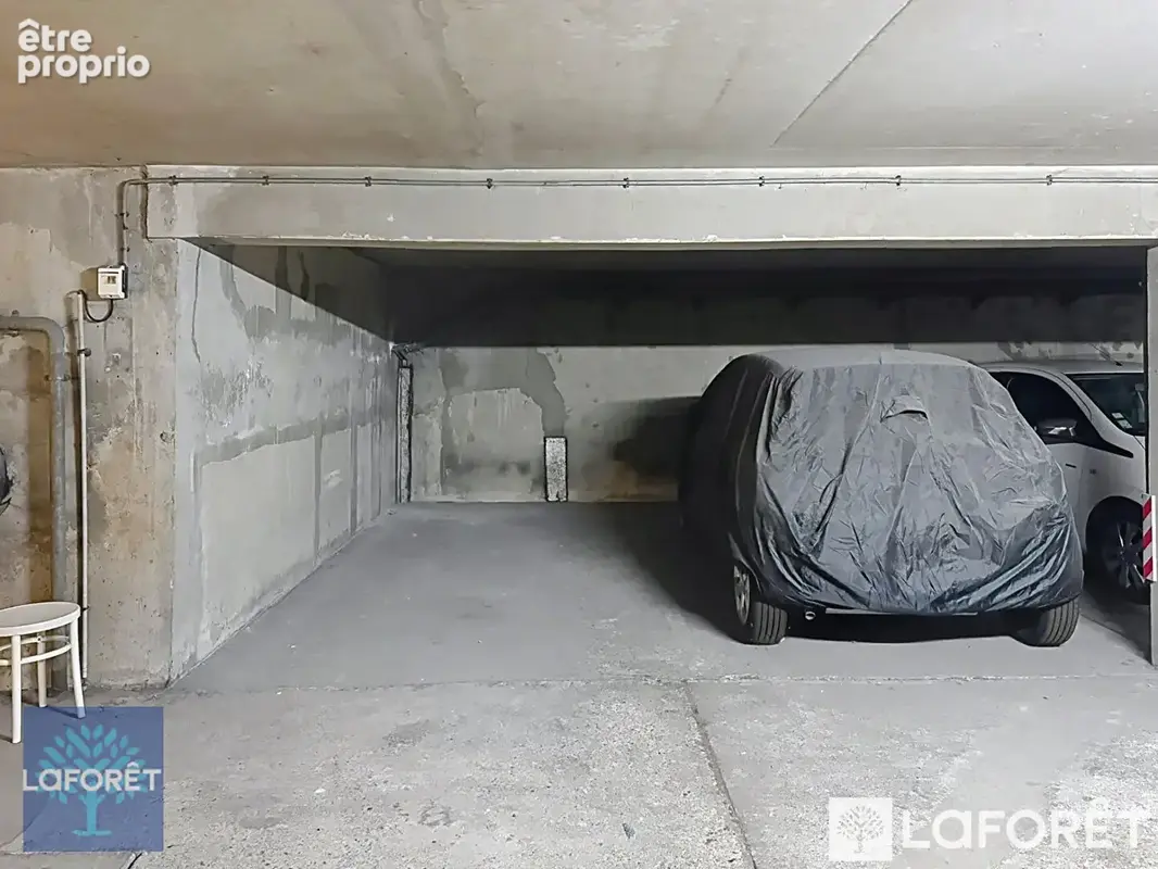 Parking Sécurisé Vincennes Est 12 m2 - photo 2