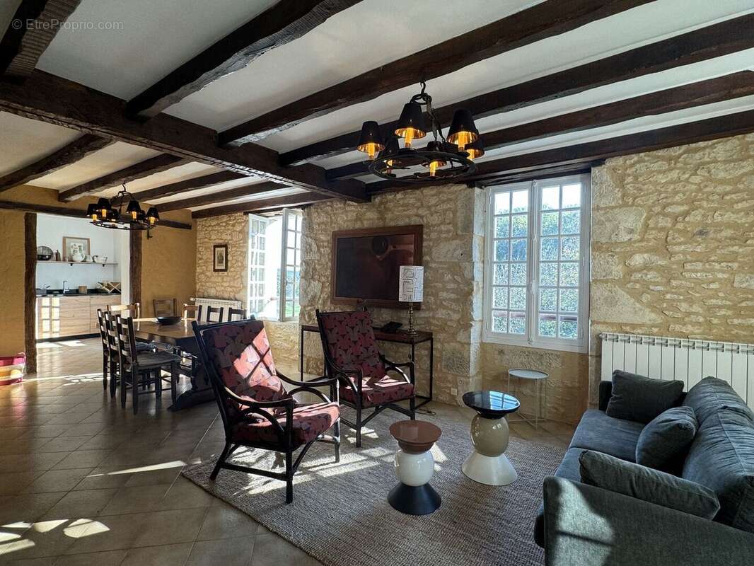 IMG9124 - Maison à CENAC-ET-SAINT-JULIEN