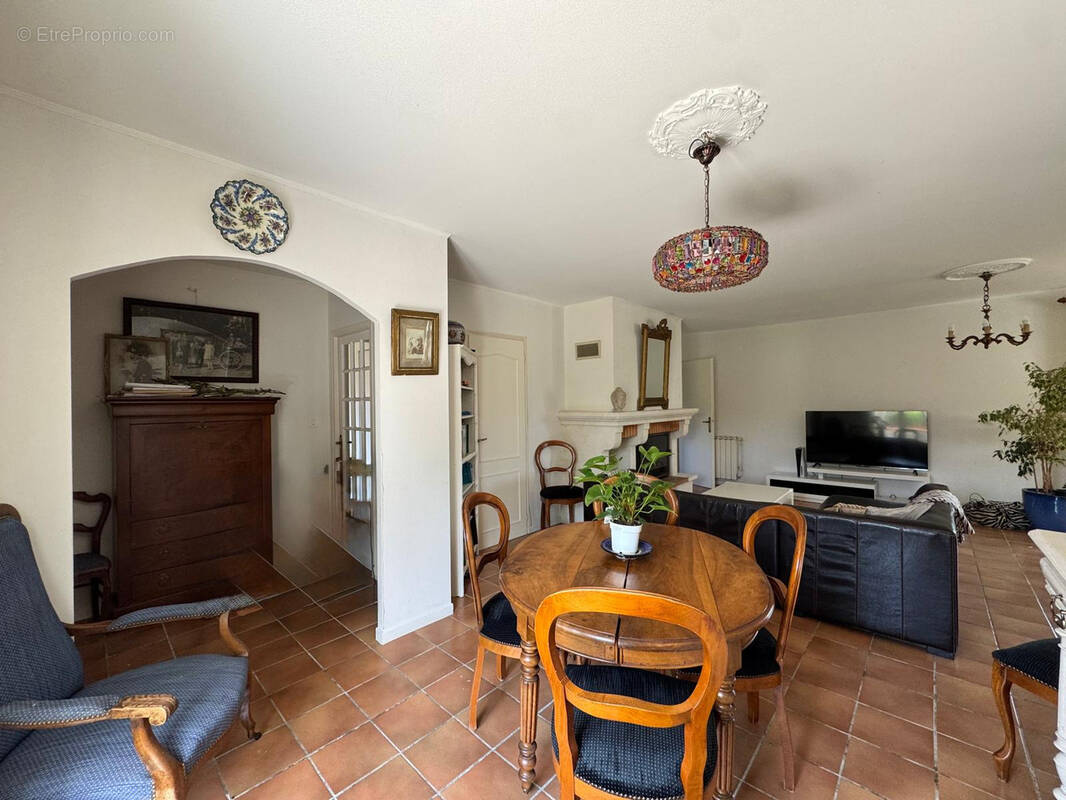 Maison à BRESSOLS