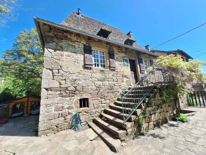 Maison à SOUSCEYRAC