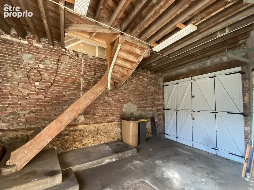 Maison 6 Pièces en centre ville avec garage et jardin - photo 13