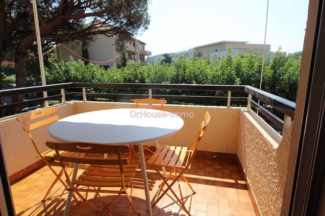 Appartement 28 m² à Cavalaire-Sur-Mer  - photo 7