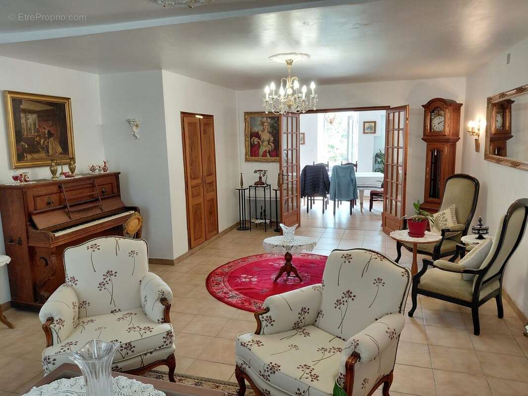 Maison à MIRAMBEAU