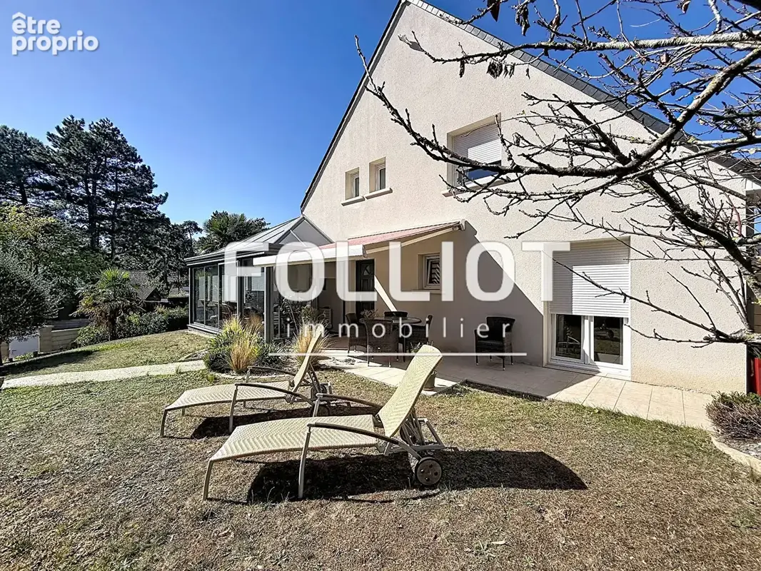 A VENDRE Maison Jullouville 5 pièce(s) 181 m2 - photo 4