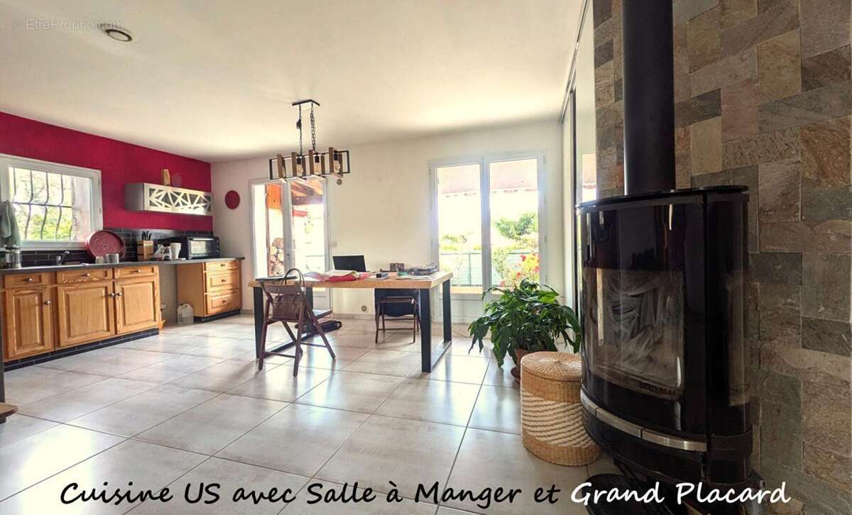 Maison à LA LONDE-LES-MAURES