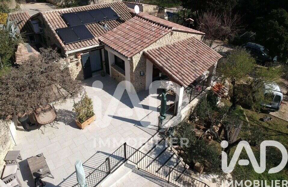 Photo 2 - Maison à CASTILLON-DU-GARD