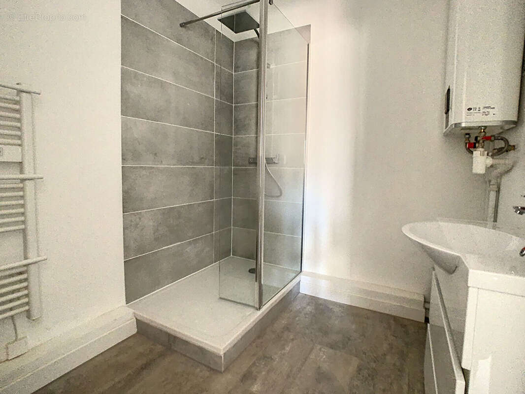 Appartement à MARSEILLE-14E
