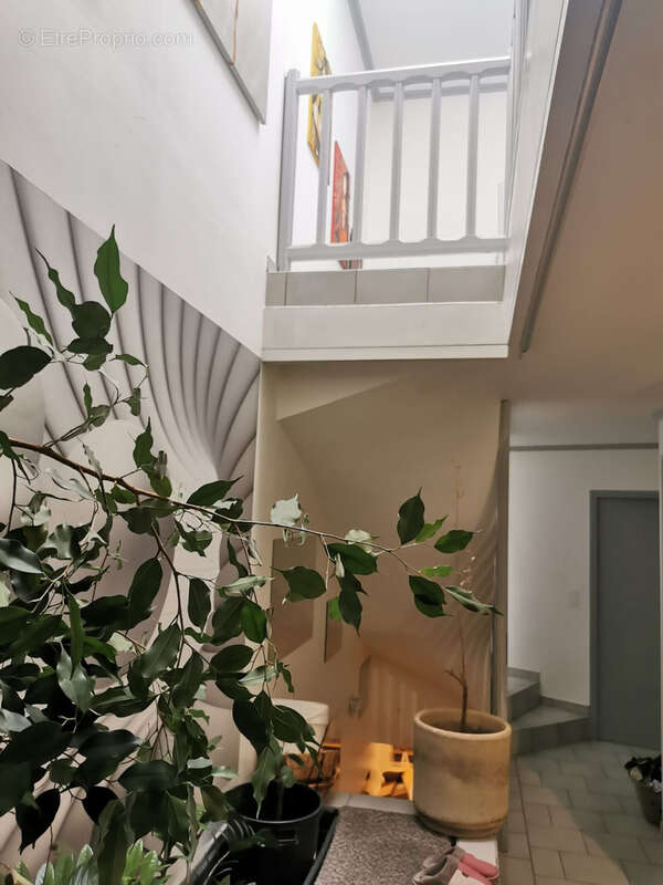 Maison à VALREAS