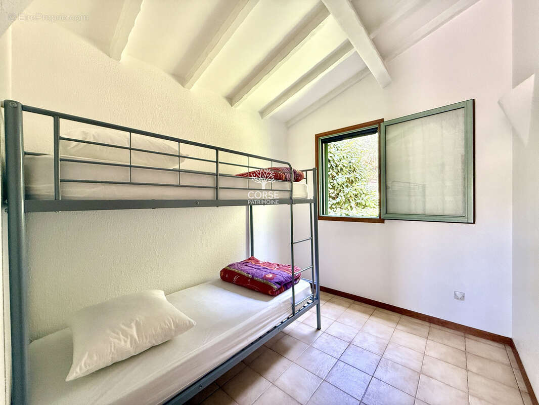 Maison à PORTO-VECCHIO