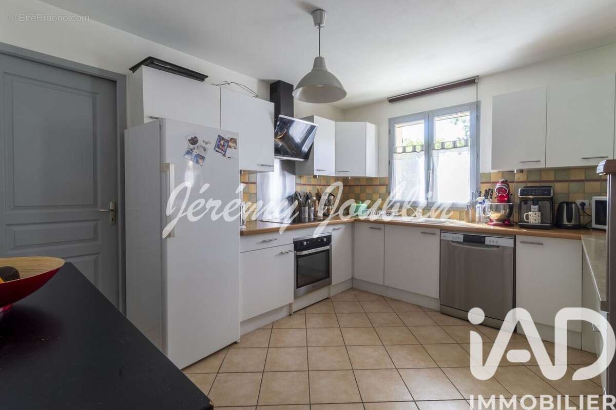 Photo 8 - Maison à JOUY-LE-MOUTIER