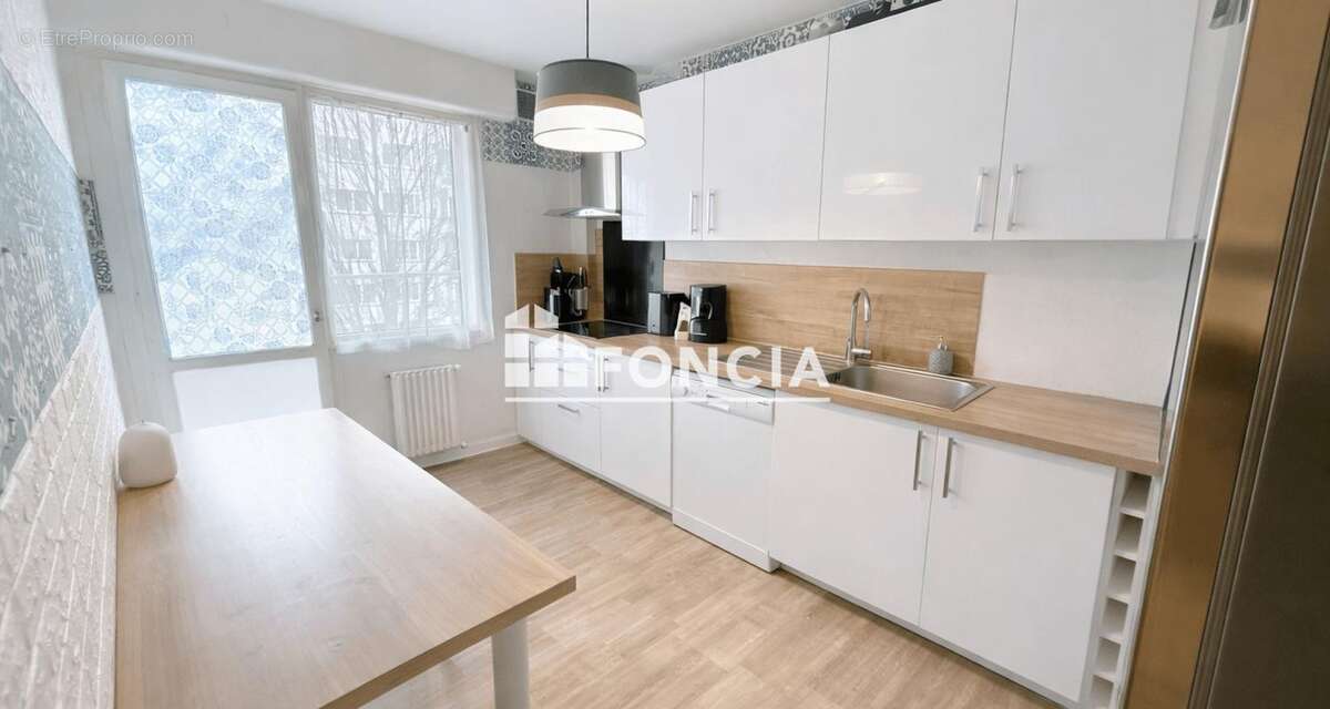 Appartement à HEROUVILLE-SAINT-CLAIR