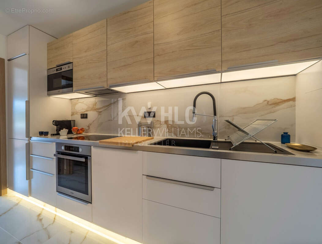 Appartement à VALLAURIS