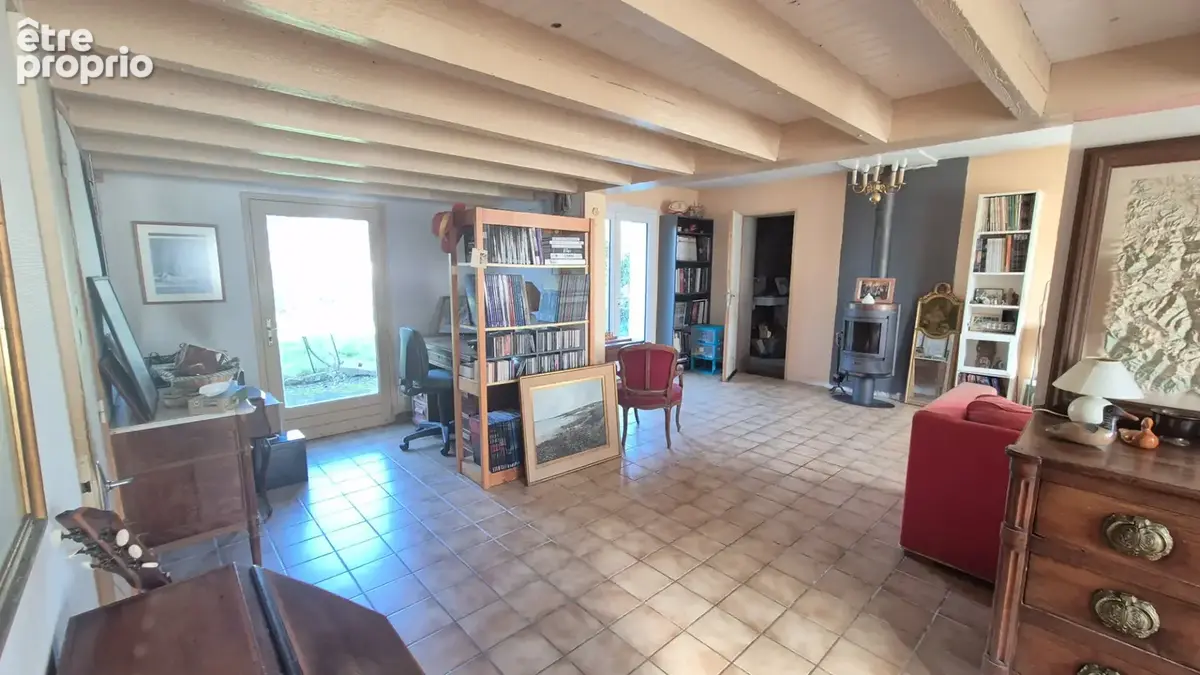 GOURMALON, Maison avec grand terrain - photo 5