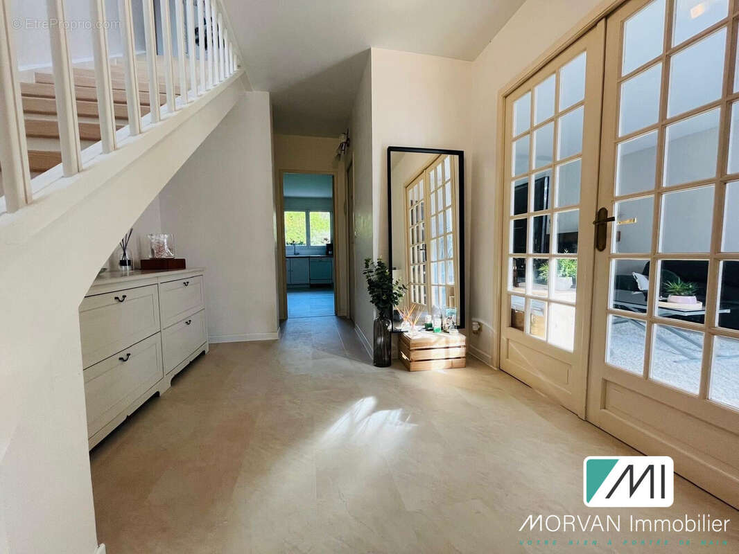 Maison à LES ESSARTS-LE-ROI