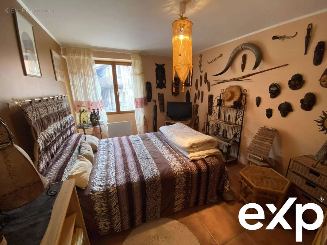 Maison à ROBIAC-ROCHESSADOULE