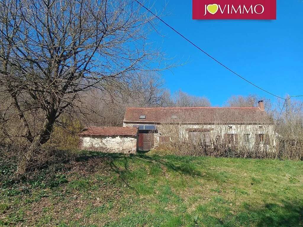 Maison à BELLENAVES