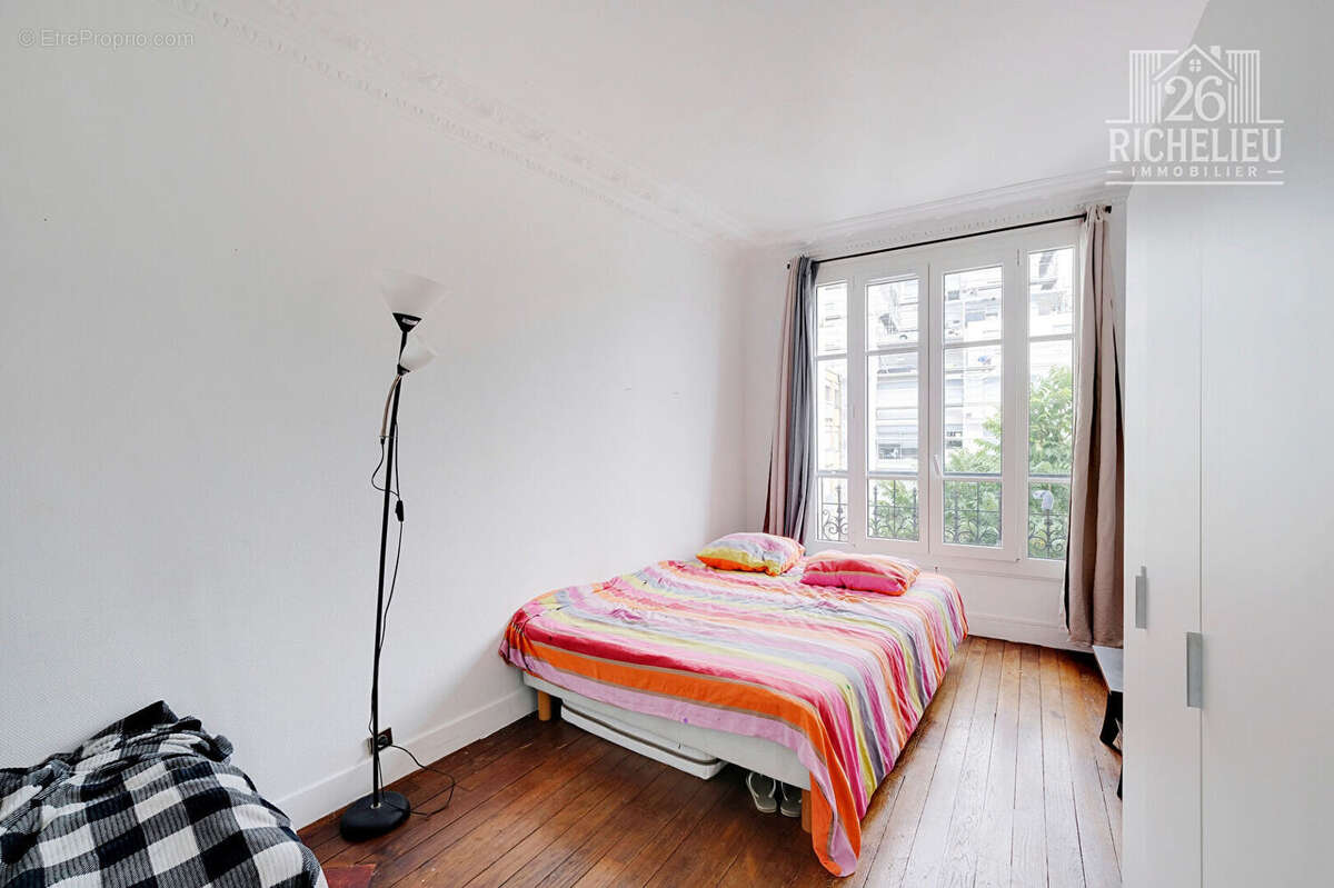 Appartement à PARIS-20E