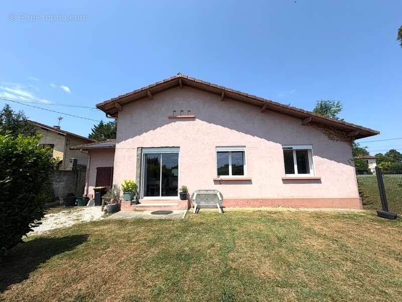 Maison à AIRE-SUR-L'ADOUR