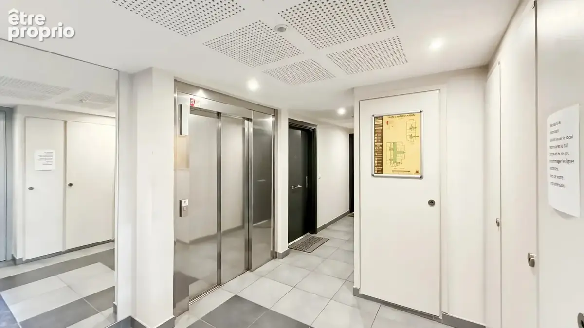 3 pièces – résidence récente avec piscine – terrasse plein sud – vue mer – double garage - photo 12