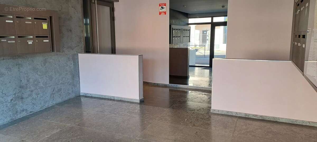 Appartement à VILLENEUVE-LOUBET