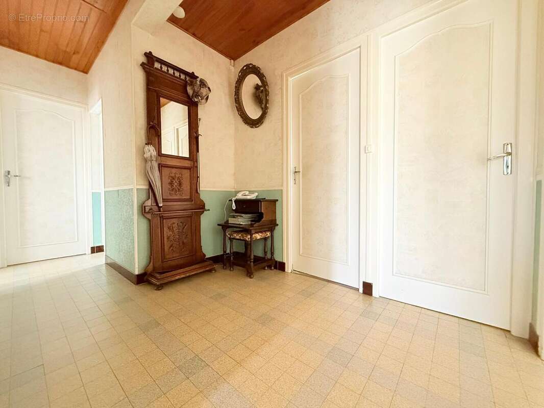 Maison 80 m² à Couesmes  - photo 3