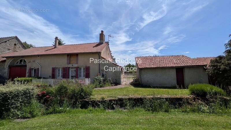Maison à MISSERY