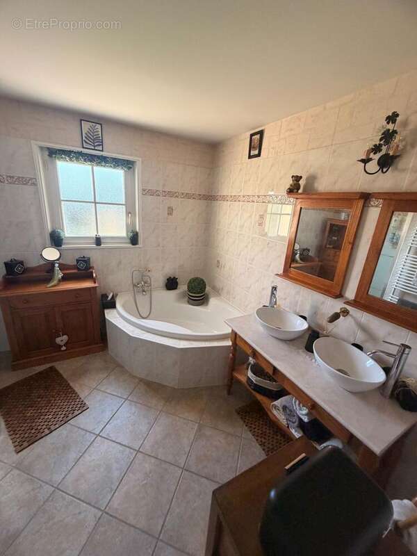 Photo 6 - Maison à EPERVANS