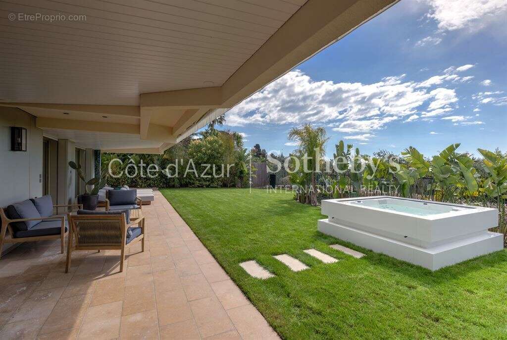 Maison à CANNES
