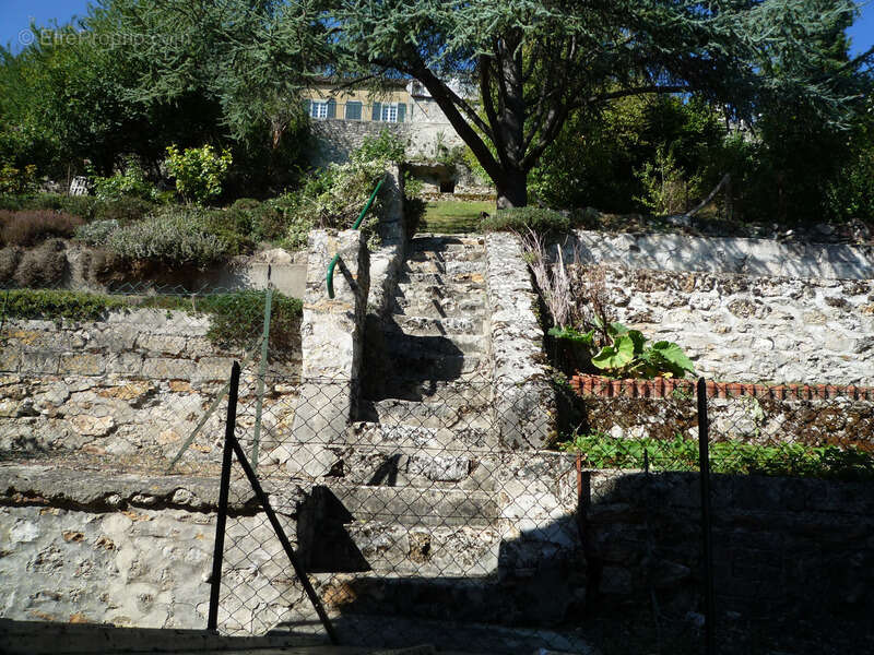 Maison à MONT-SAINT-PERE