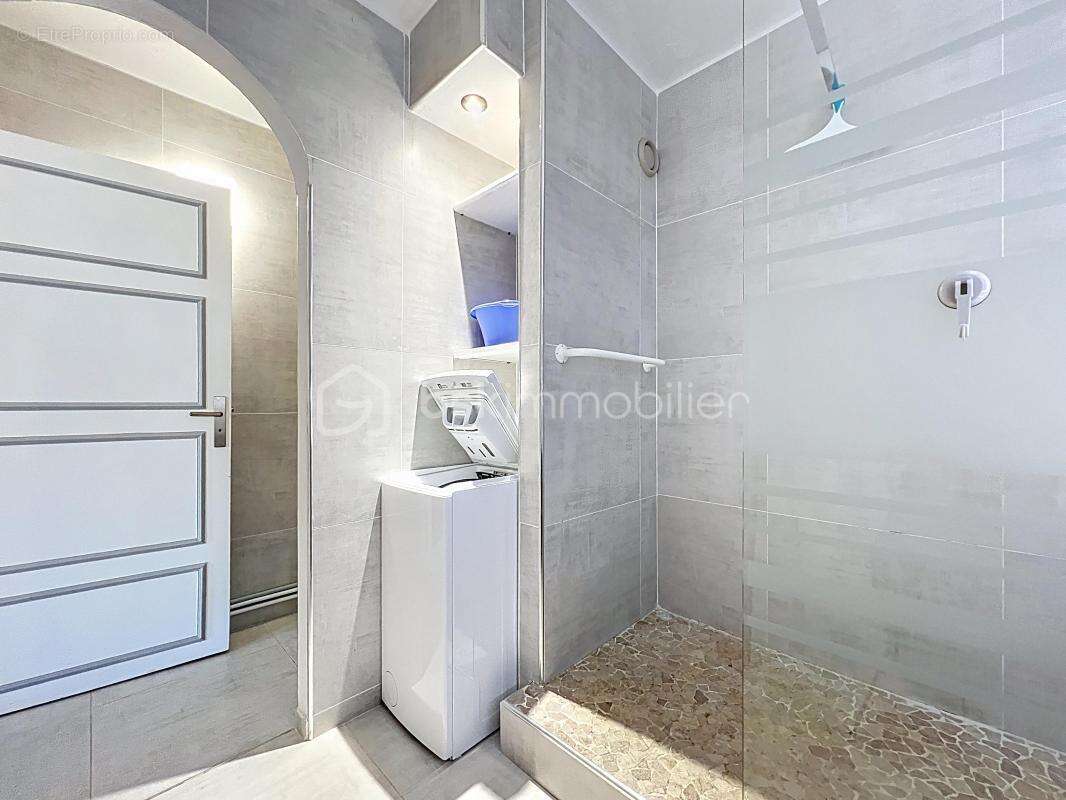 Bel appartement 41,60 m2 résidence de standing avec piscine - photo 14