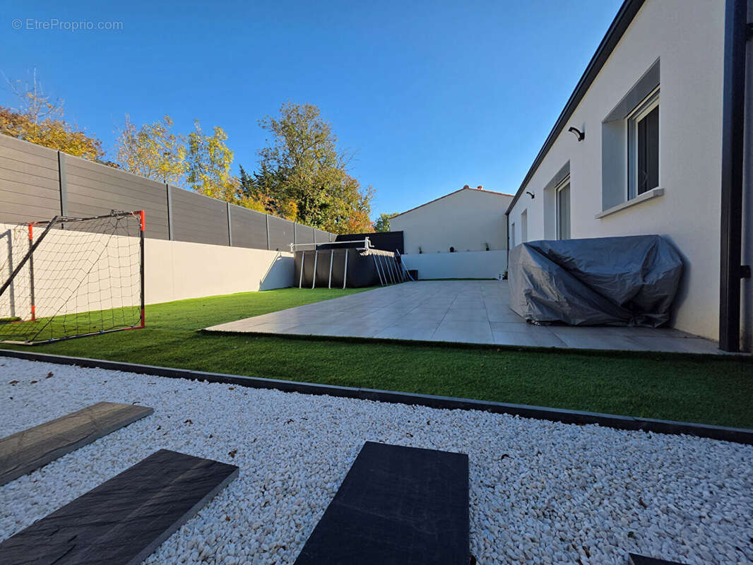 Maison à BREUIL-MAGNE