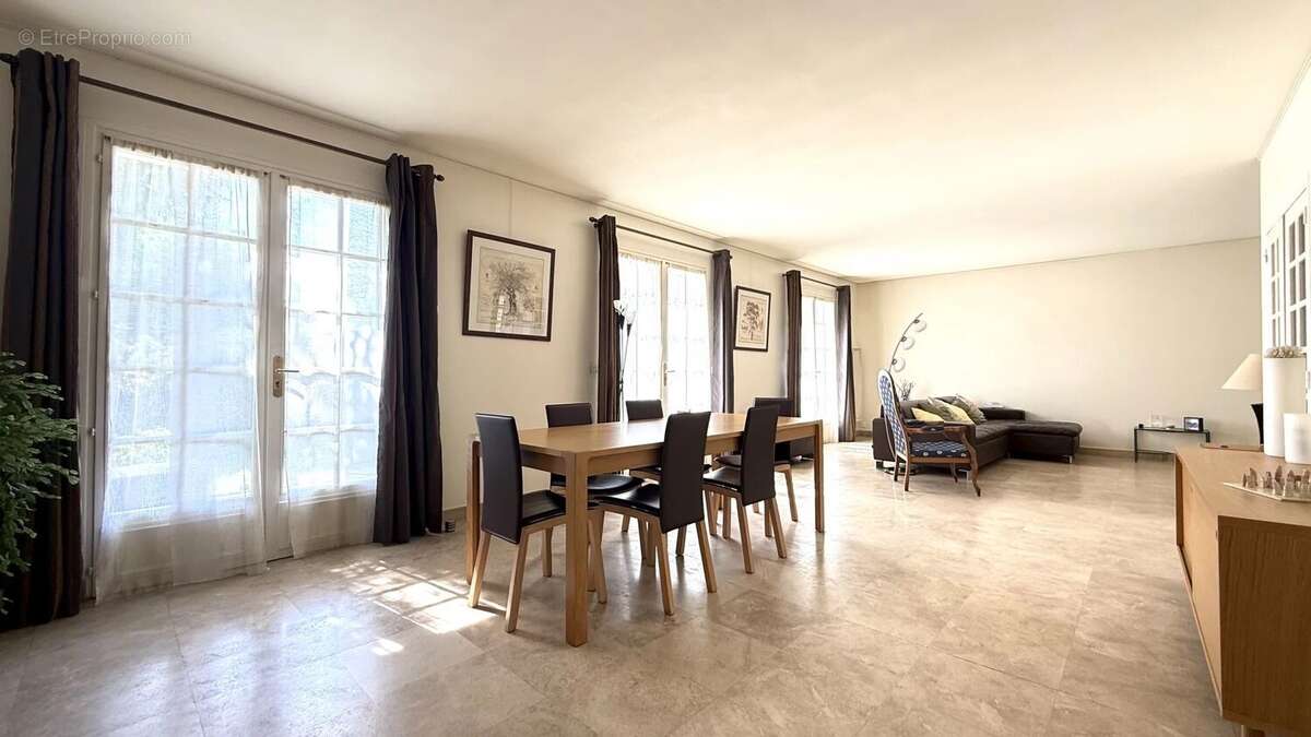 Maison à DOMONT