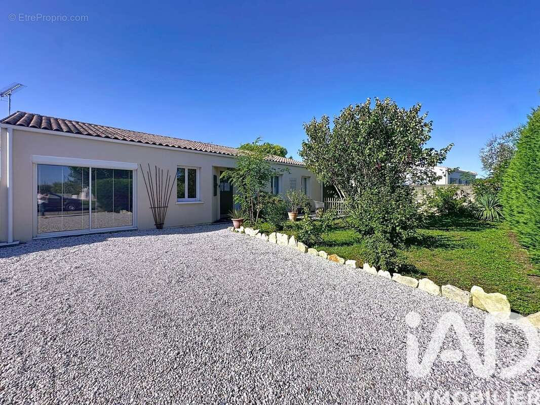 Photo 2 - Maison à COURCON