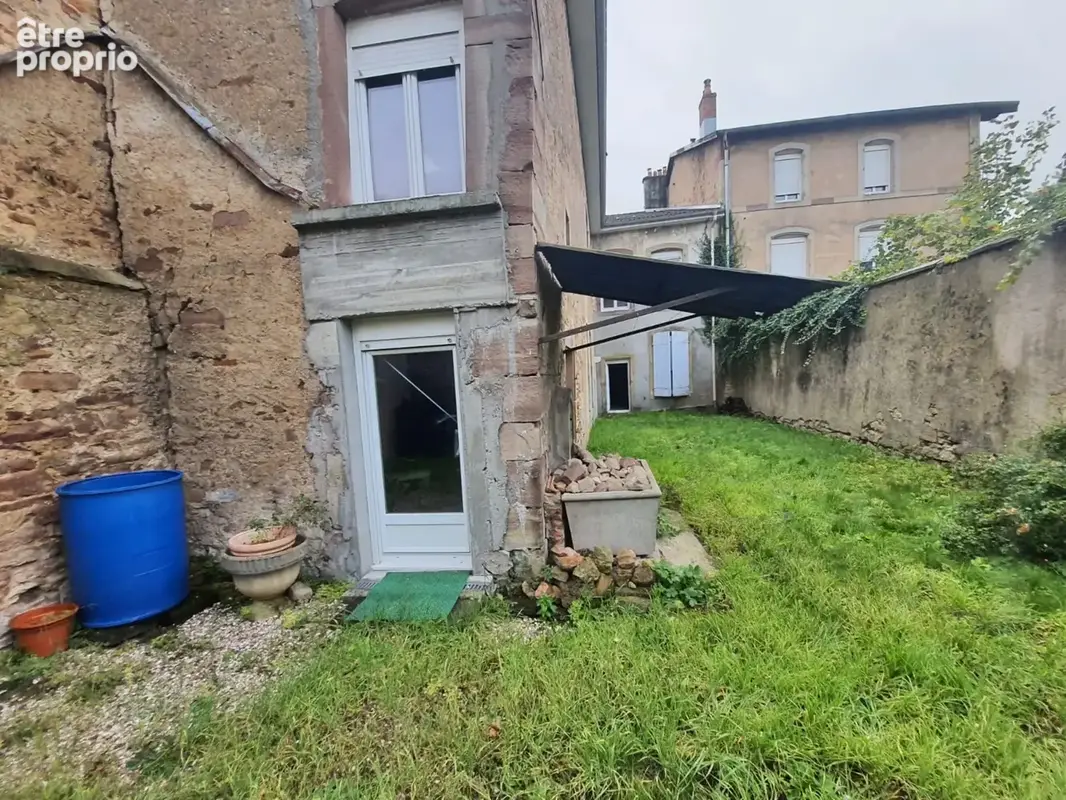 Dpt Vosges (88), à vendre RAMBERVILLERS immeuble T15 de 280 m2 à rénover en 5 ou 6 appartements avec cour - photo 36