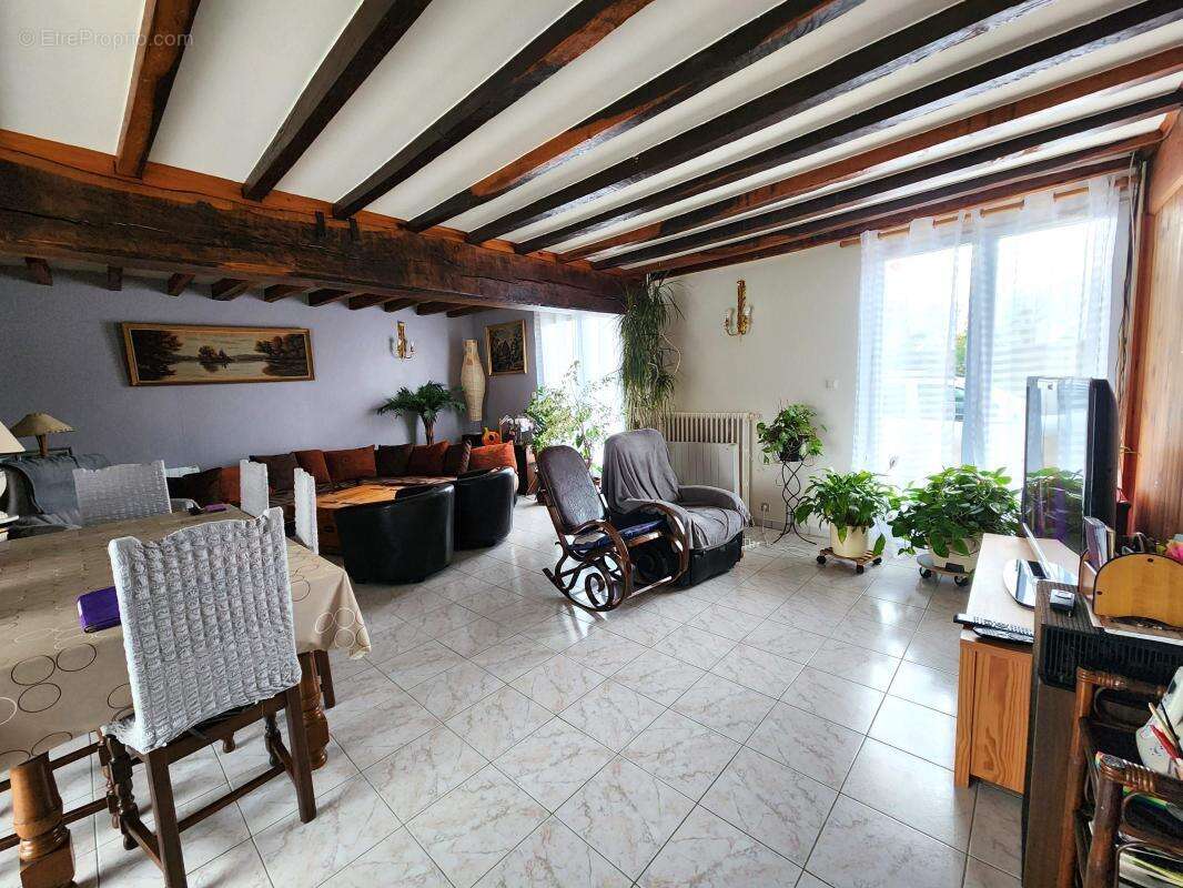 Maison à DROUE