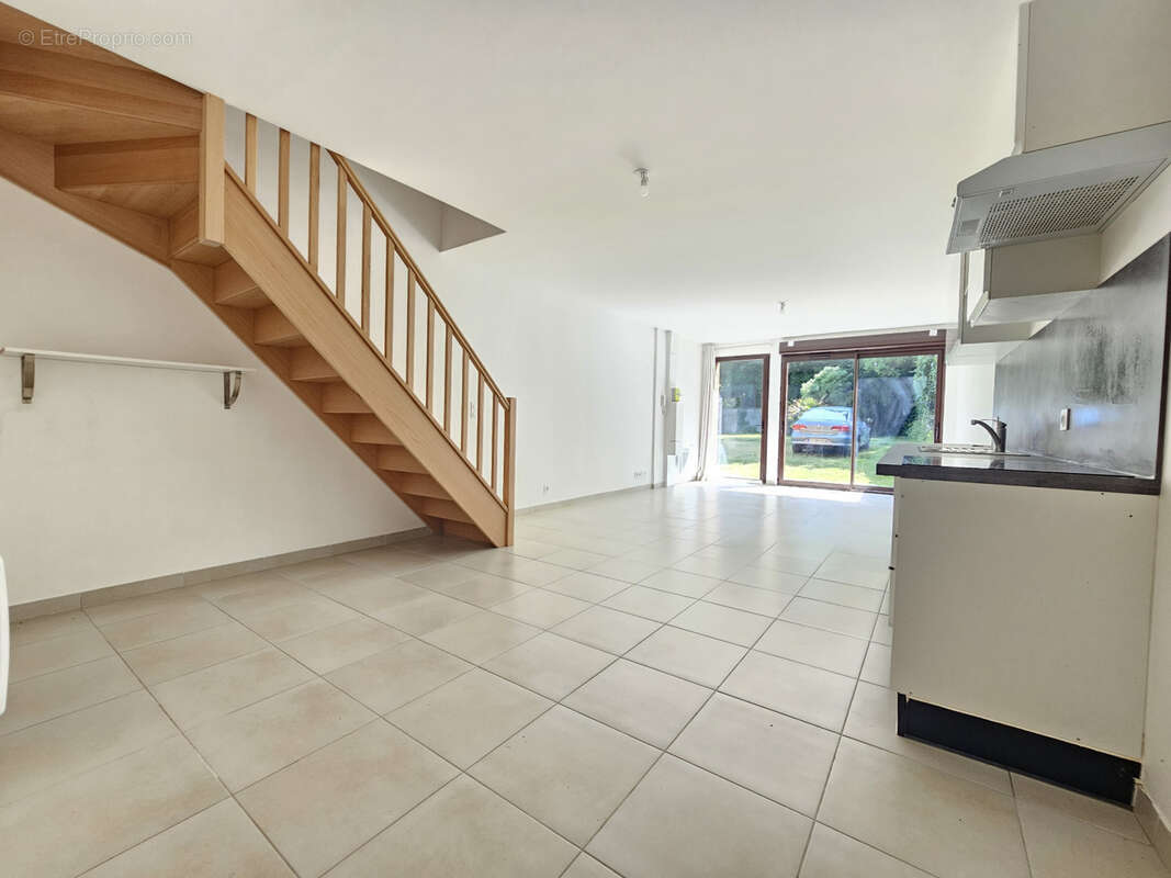 Appartement à BOISSY-SOUS-SAINT-YON