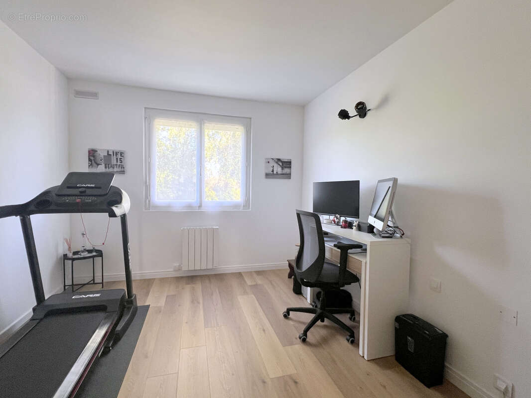 Maison à BU
