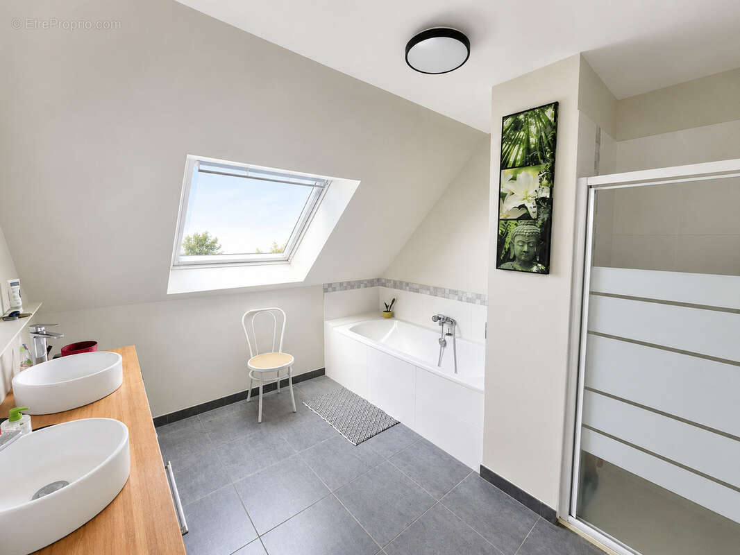 Maison 4 chambres à La Menbrolle sur Longuenée - photo 10