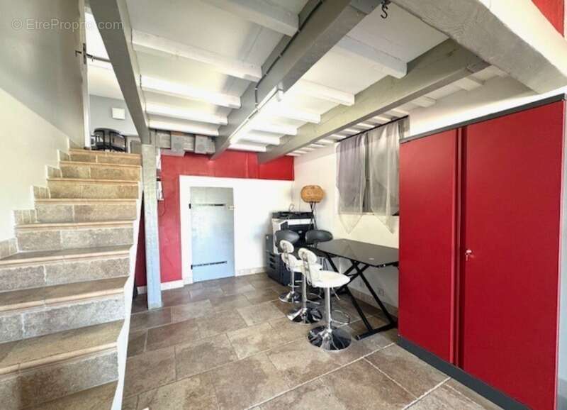 Maison à SAINT-CHRISTOL-LES-ALES