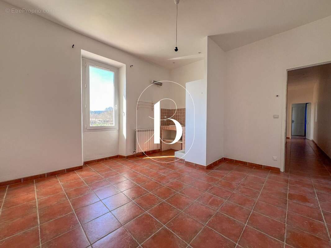 Maison à GOUDARGUES