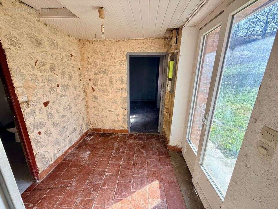 Maison 58 m² à Seissan  - photo 3