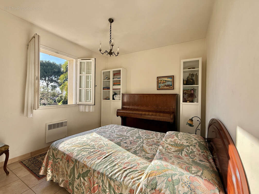 Maison à SIX-FOURS-LES-PLAGES