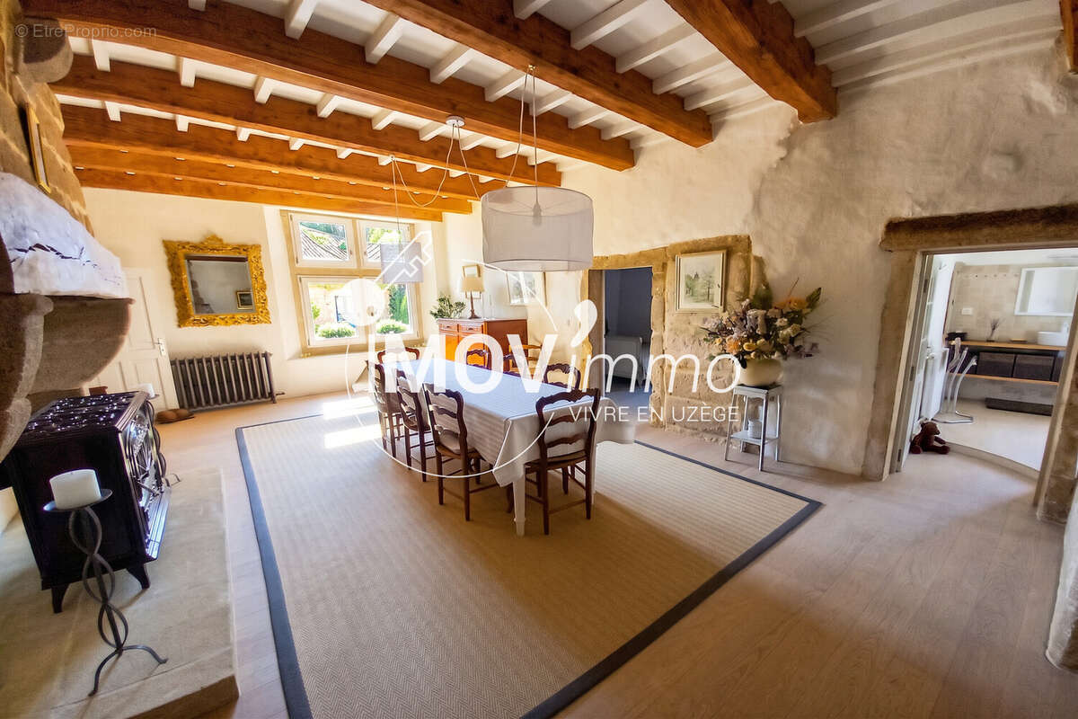 Maison 7 pièces 228 m² à vendre à Gaujac (30330) - photo 2